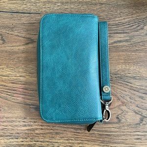 Thirty-One All About the Benjamin’s Wallet and Wristlet Strap